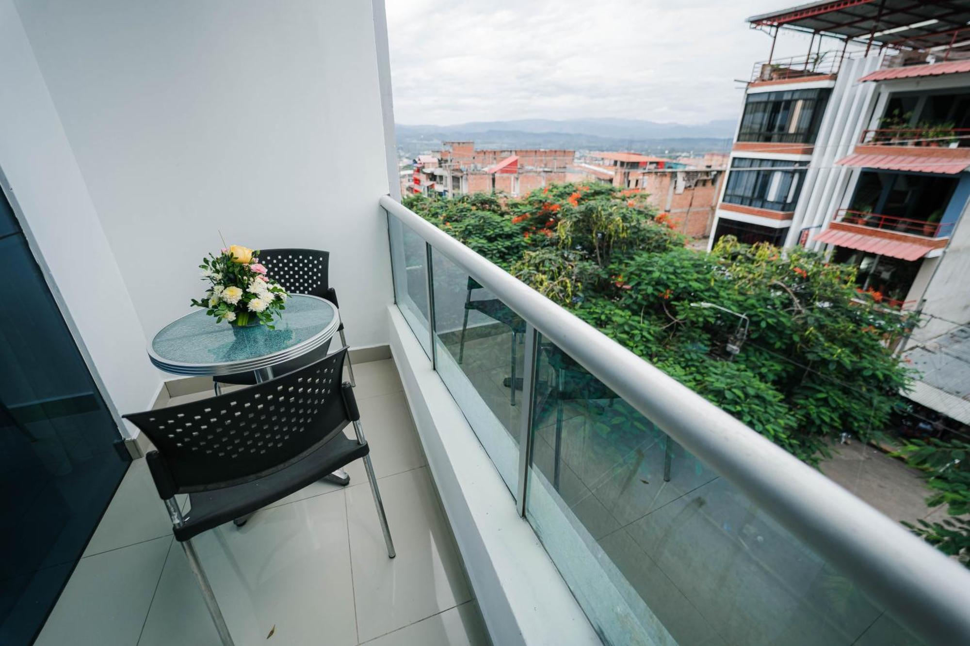Hotel Suisui Tarapoto Buitenkant foto